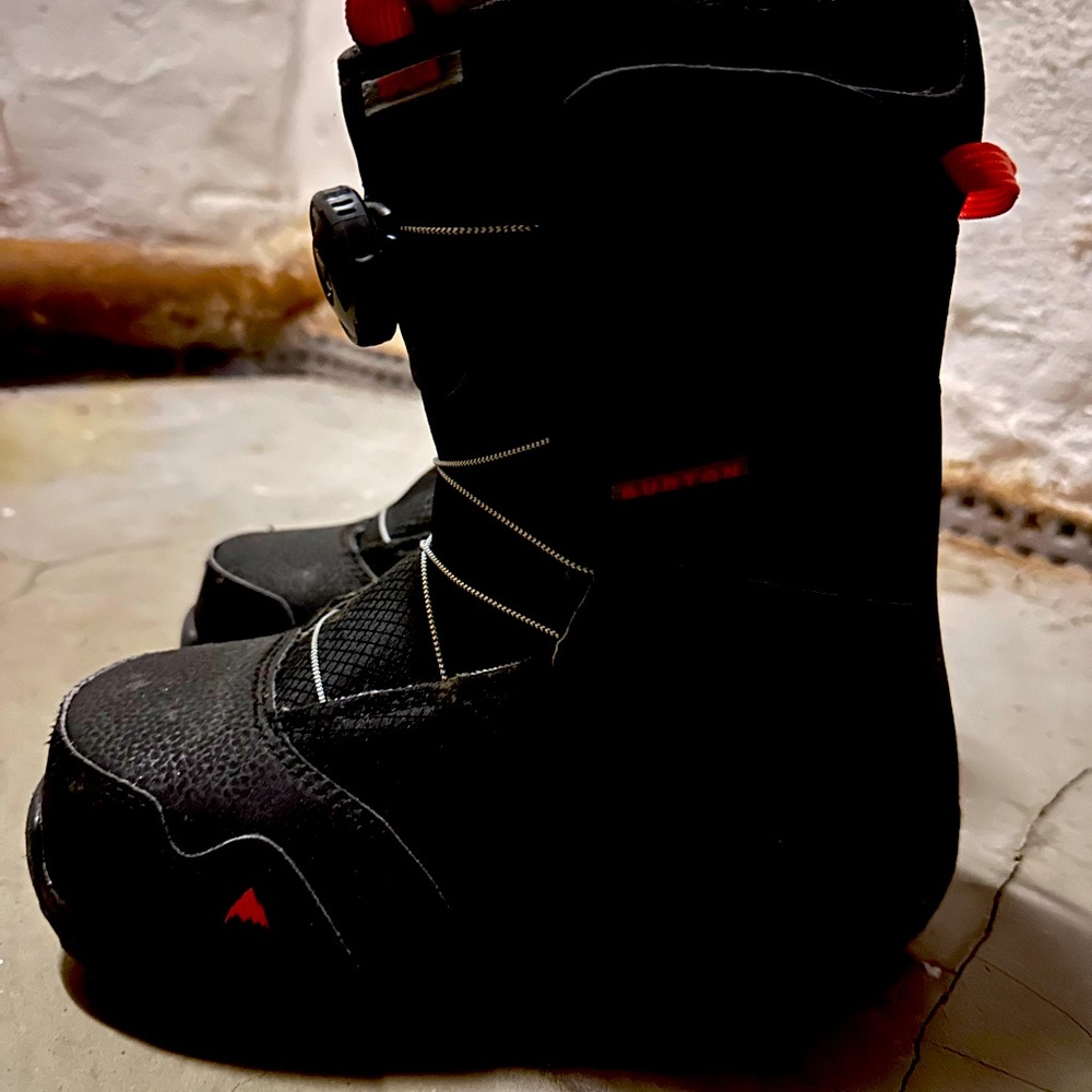 Burton snowboarding boots